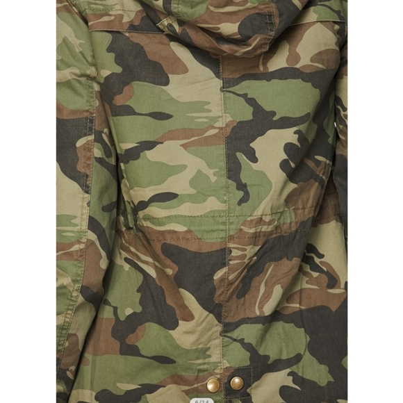 Camouflage print cotton hooded utility cargo jacket zip front lined New - Picture 7 of 9